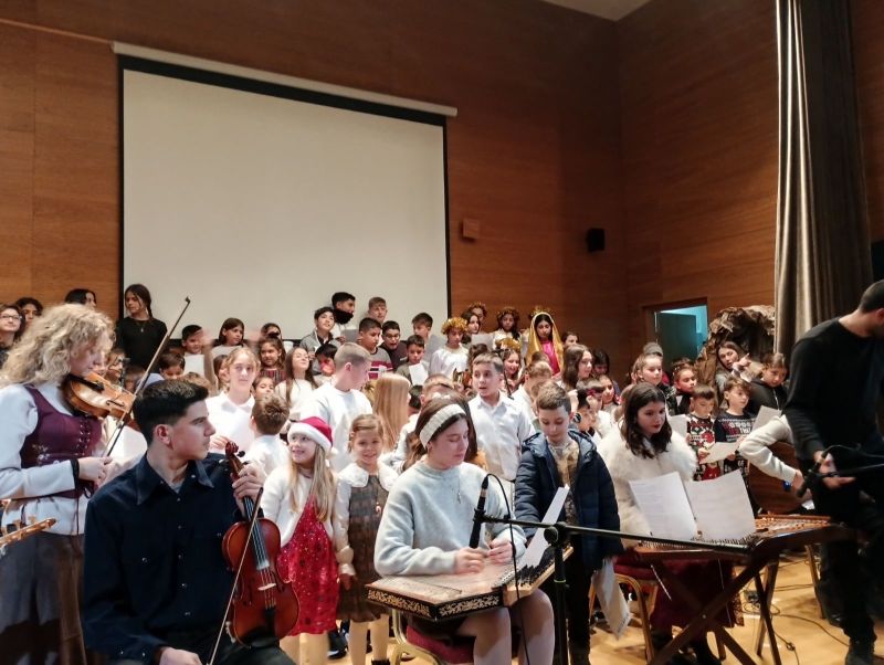 Χριστουγεννιάτικη Γιορτή Κατηχητικών Συνάξεων Δράμας 2025